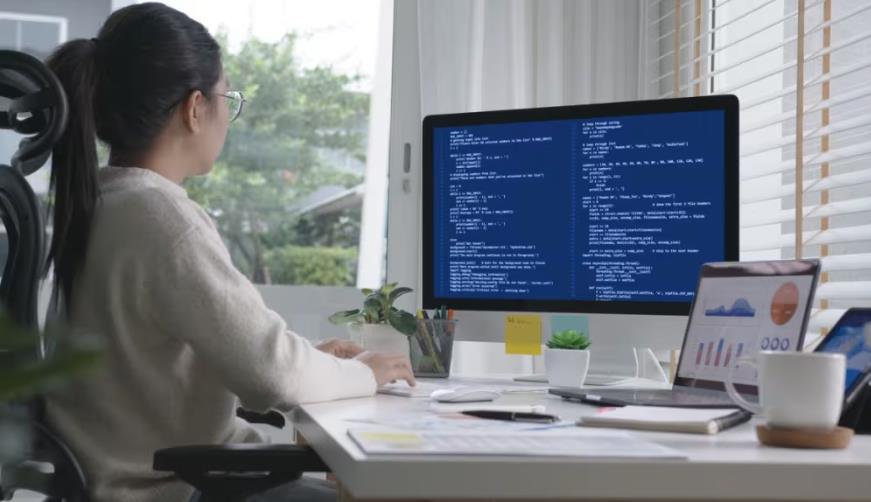 涿鹿县企业数字化解决方案:机器学习赋能商业模式升级的核心路径